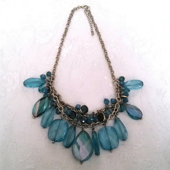 Unbranded Jewelry - Teal Green Acrylic Drop Cluster Necklace